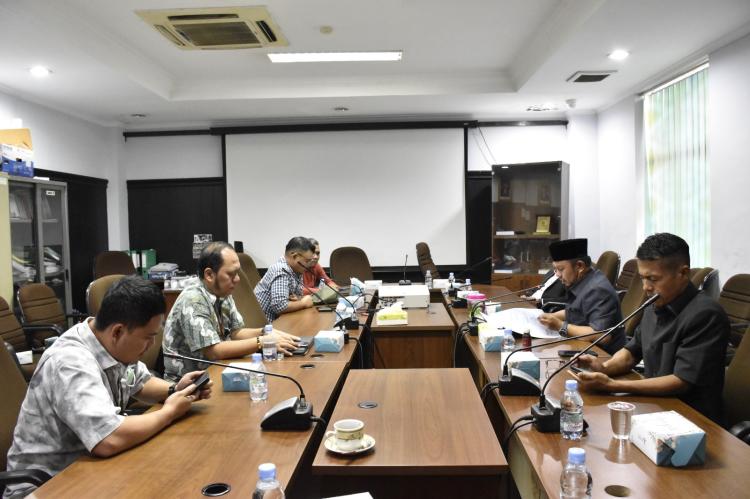 Komisi IV DPRD Pekanbaru Panggil Dua Perusahaan Pengangkut Sampah