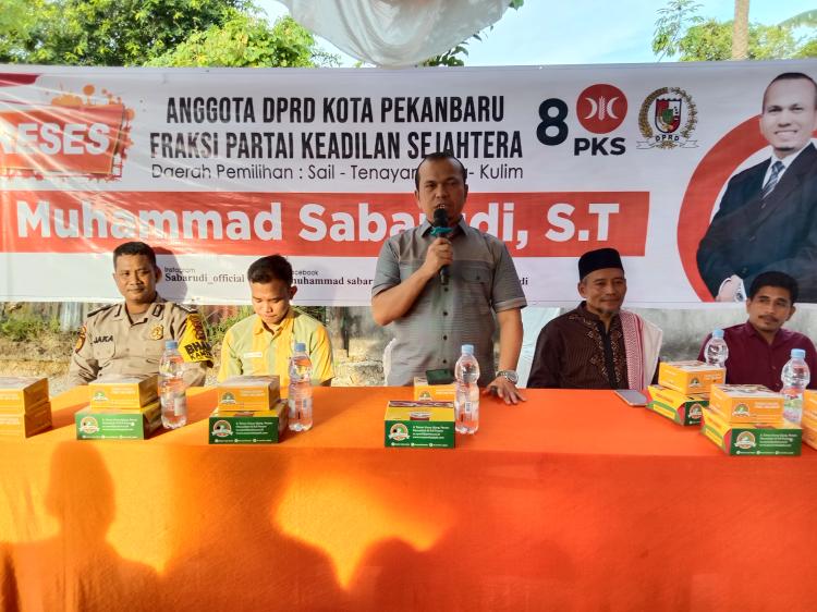 Ketua DPRD Kota Pekanbaru M Sabarudi Jemput Aspirasi Warga di Jalan Mawar 