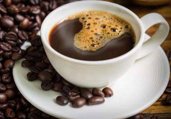 Minum 2 Cangkir Kopi Sehari Ternyata Bisa Turunkan Risiko Penyakit Jantung