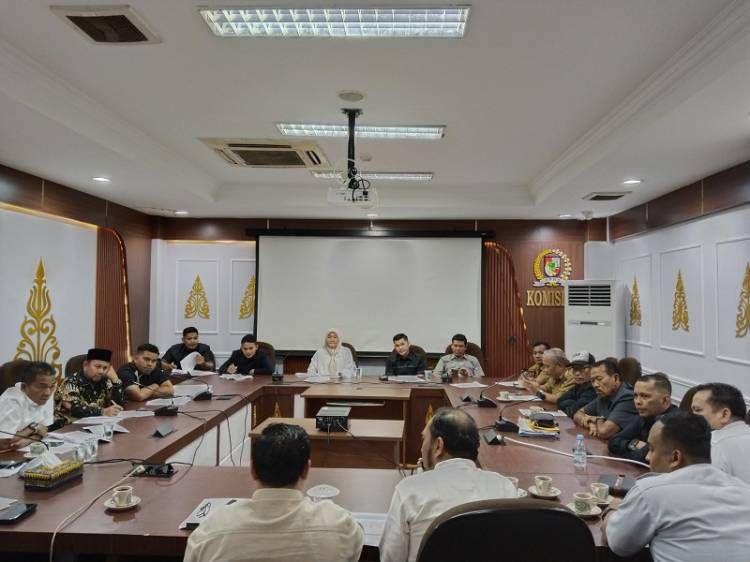 Tumpukan Sampah Hiasi Sudut Kota Pekanbaru, Komisi IV Panggil PT EPP