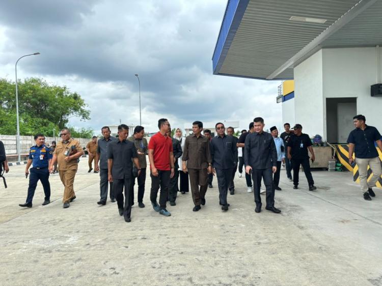 Limbah EcoGreen Cemari Pemukiman Warga, Komisi IV DPRD Kota Pekanbaru Gelar Sidak