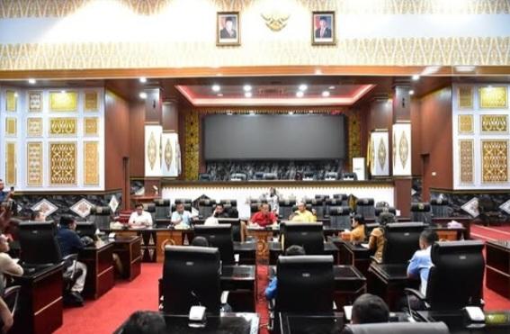 ASN dan Honorer RSD Madani Datangi Komisi I, Adukan Terkait Mutasi Pegawai Hingga Kontrak Kerja