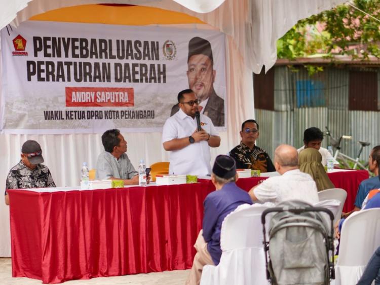 Pimpinan Andry Sosialisasikan Perda Sampah dan Ketertiban Umum di Limbungan